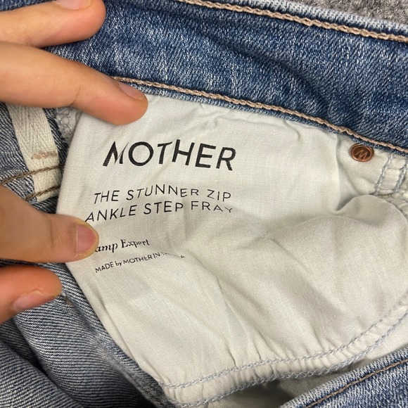 MOTHER $248 Denim Jeans The Stunner Zip Ankle Step Fray Raw Hem Light Wash 30 - Picture 10 of 12